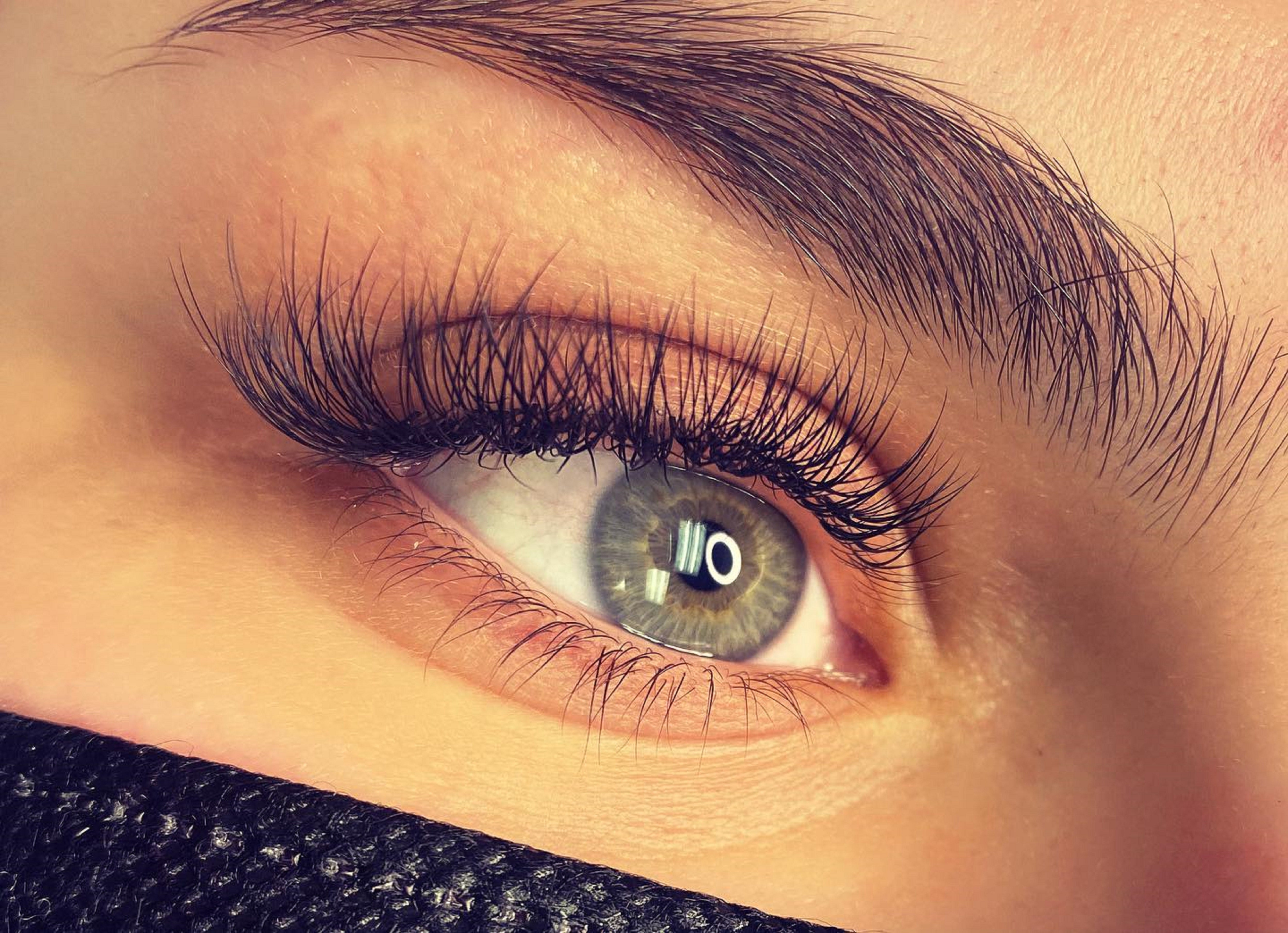 MAGNETIC LASHES - WHAT YOU DON’T KNOW