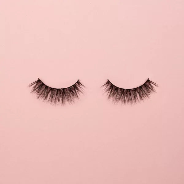 Play - double false eyelashes & stick with me™ adhesive eyeliner set - Wing It Cosmetics